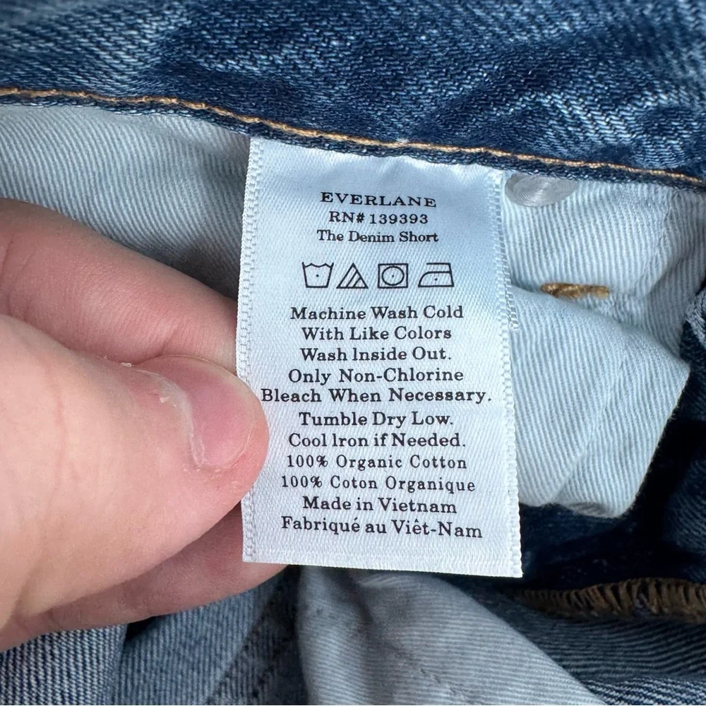 NWT EVERLANE the denim shorts organic cotton size 30 distressed womans shorts - Picture 5 of 11